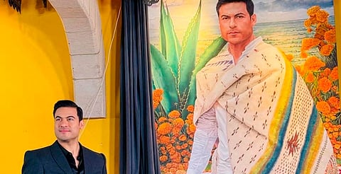 Carlos Rivera es inmortalizado en el Salón Tenampa junto a leyendas de la música mexicana