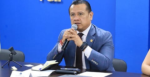 Asegura Torres Piña estar de lleno en la FGE