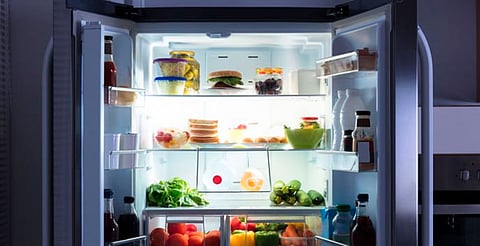 Beber alcohol diariamente incrementa hasta 3 veces el riesgo de cáncer de garganta