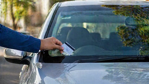 Van más de 1,084 mdp en recaudación por refrendo vehicular: SFA