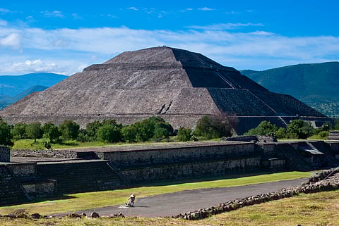 Aterrizaje de emergencia de globo en Teotihuacán moviliza a cuerpos de seguridad