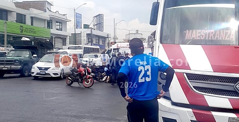 Mujer repartidora, la arrollada por camión cerca del monumento; no dieron sus datos