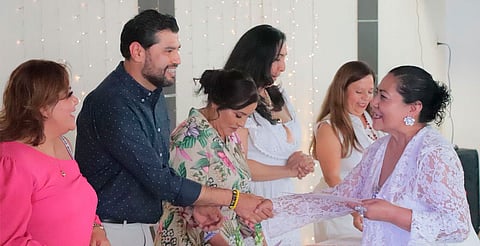 Octavio Ocampo reconoce y celebra a educadoras de Zitácuaro en su día