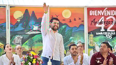 Octavio Ocampo promueve paz desde educación, cultura y deporte con docentes de la región Oriente