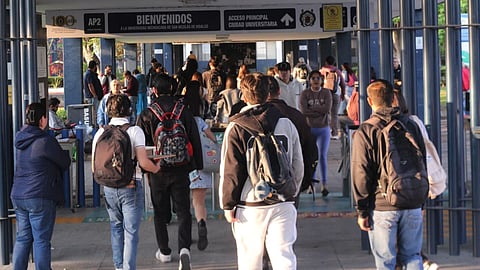 Docentes y estudiantes de la UMSNH regresan a clases presenciales