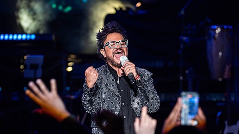 Aleks Syntek regresa a Michoacán; se presentará en Uruapan