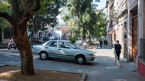 Policía Morelia refuerza campañas para respetar espacios de estacionamiento
