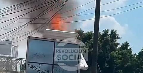 Se incendia caja de camión en zona de la Central de Morelia