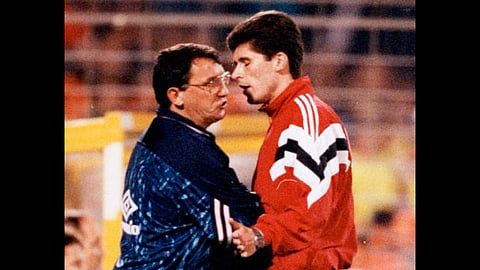 El extécnico inglés también fue defensa para los clubes Grimsby y Lincoln City (Foto: http://www.quotationof.com/)