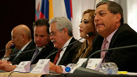 El reto actual es reivindicar a la política, señalan (Foto ACG)
