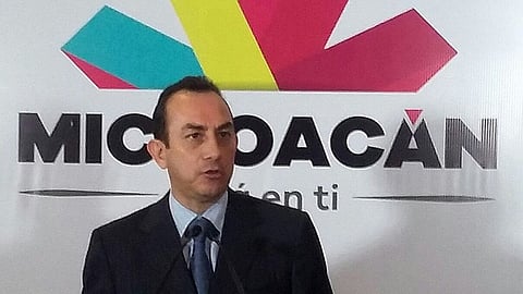 Llama a los grupos magisteriales y estudiantiles a abonar a la estabilidad para que continúe el impulso positivo con que se desarrolla la entidad