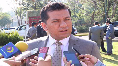 El funcionario municipal señaló que la Unidad Móvil estará ubicada durante esta semana en la Calle Chiapas número 180 Colonia Molino de Parras, en un horario de 09:00 a 14:00 horas