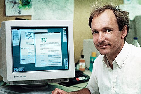 Un día como hoy pero de hace 25 años, se creó el www (World Wide Web)