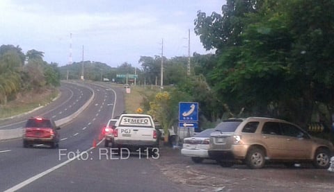 Localizan a tres hombres ultimados  a tiros, en Apatzingán