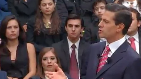 Inicia encuentro entre Peña Nieto y jóvenes mexicanos