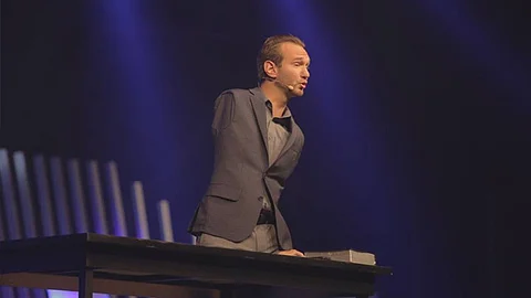 Durante su participación, Nick Vujicic habló en español, frases en las que destacó su amor por México