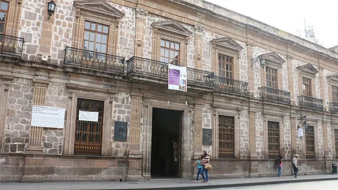 También se dio la ocupación militar del Colegio de San Nicolás el 8 de octubre de 1966 (Foto: ACG)