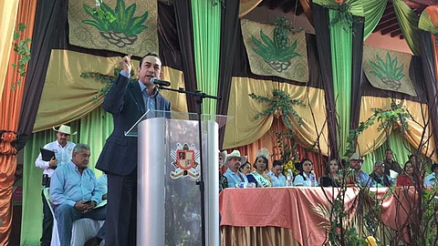 Fue inaugurada la edición número 13 de la Feria del Mezcal