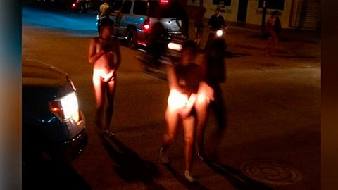 Las tres jóvenes presuntamente robaban en el área de las cantinas (Foto:Tribuna)