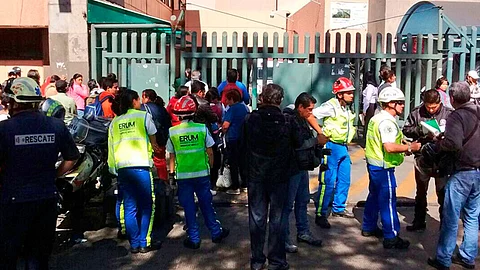 En el Área de Urgencias del nosocomio las personas fueron evacuadas (Foto:Twitter @MrElDiablo8)