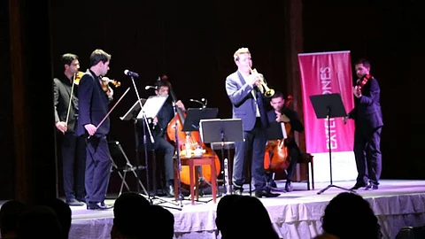 Fue en el Salón los Telares de Uruapan, donde el último concierto del FMM se realizó ante un amplio público de todas las edades