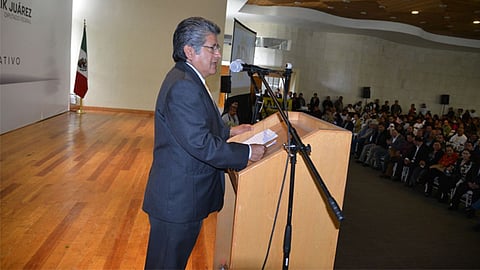 El legislador del PRD adelantó la próxima comparecencia del titular de la PGR por esas anomalías en administraciones estatales (Foto: ACG)
