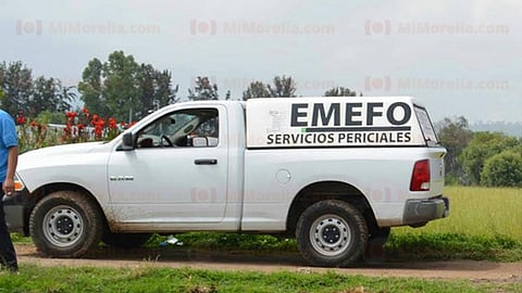 Pobladores hallan cadáver putrefacto en un canal, en Múgica