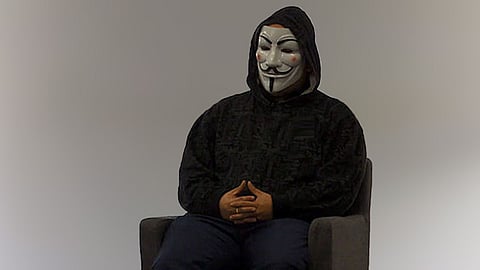 Los encargados de buscar al ex gobernador de Veracruz, son quienes lo protegen, denunció “1570” (Foto: www.somosanonymous.com)