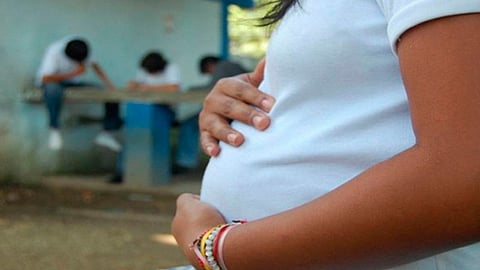 Los embarazos en adolescentes buscarán atenderse en la ciudad (Foto: archivo)