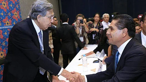Asiste Silvano a presentación del libro “Cárdenas por Cárdenas”