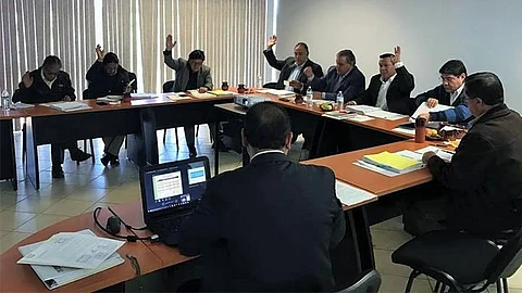 Se auspiciará la revisión de planes curriculares para determinar la pertinencia de la oferta académica de la UIIM