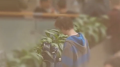 El documental que registra el robo se llama "Find my Phone"