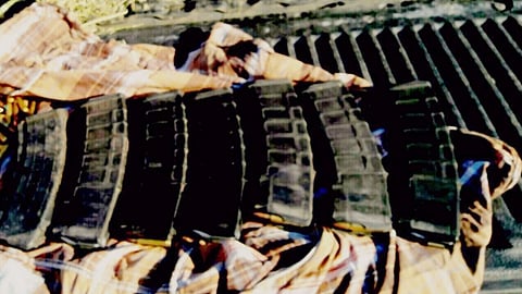 Los cargadores y el vehículo fueron puestos a disposición de la autoridad competente