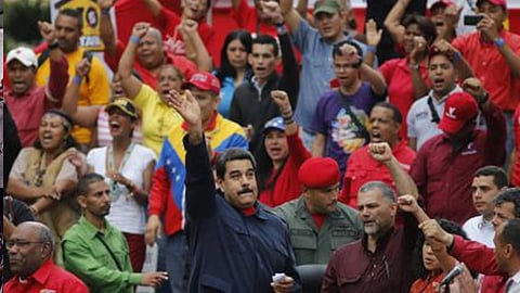 Aumenta 30% salario mínimo de venezolanos (Foto: Elfinanciero.com.mx)