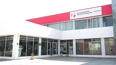 El Centro Estatal de la Transfusión Sanguínea, se ubica en la calle Privada de Canadá # 90