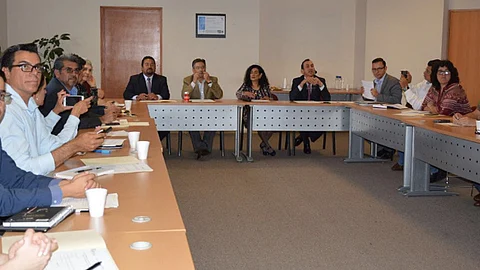 Soto Sánchez explicó además que la Red de Apoyo al Emprendedor en Michoacán estará conformada por 18 Puntos RAE
