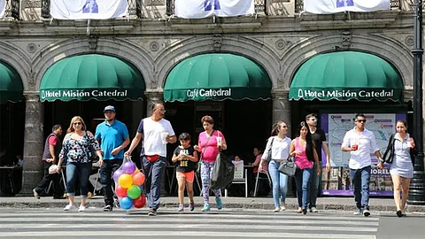 Los módulos para atender a los paisanos ya se encuentran atendiendo a la gente (Foto de archivo: ACG)