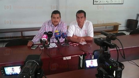 Víctor Manuel Zavala llamó a sus agremiados a no cobrar sus cheques bajo el esquema anunciado por autoridades estatales (Foto: MiMorelia.com)