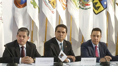 Participó hoy en la reunión que integrantes de la Conago sostuvieron con el presidente Enrique Peña Nieto