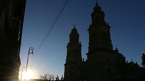 Cielo mayormente despejado se espera en la capital del estado, así como viento de moderado a fuerte (Foto: ACG)