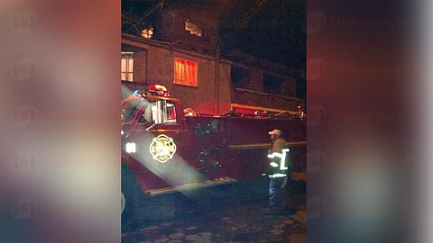 La rápida intervención de los bomberos impidió que el fuego se extendiera (Foto: RED 113)