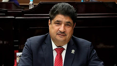 Señaló que es derecho de todo paciente recibir atención de urgencia por personal médico capacitado en cualquier establecimiento