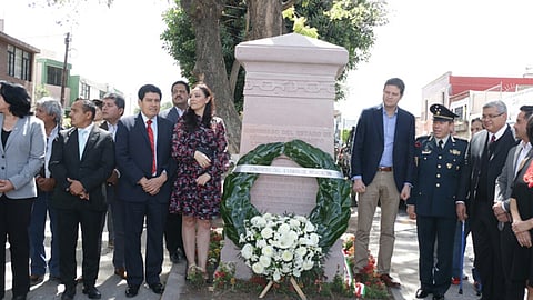 En el evento estuvieron presentes diputados integrantes de la comisión especial conmemorativa (Foto: ACG)