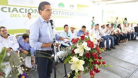 El mandatario asistió al octavo aniversario de la Asociación de Citricultores del Valle de Apatzingán