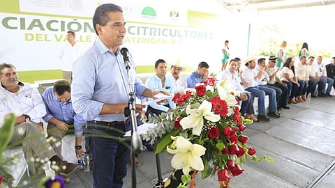 El mandatario asistió al octavo aniversario de la Asociación de Citricultores del Valle de Apatzingán 