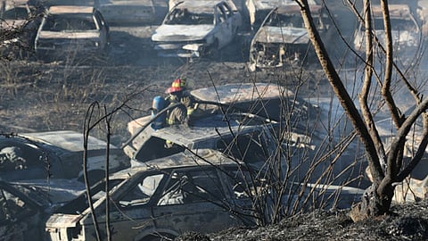 Queda controlado incendio en corralón estatal