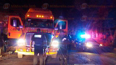 El camión fue reportado por vecinos del lugar (Foto Cortesía)