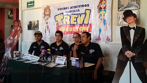 La meta del club de fans “Sueños Atrevidos Morelia”, es recaudar dos mil juguetes (Foto: Blanca Padilla)