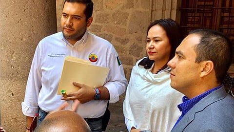 La dirección operó con normalidad mientras la funcionaria estuvo ausente, dijo Ávalos Plata (Foto Facebook: Maricruz Ontiveros)