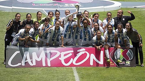 Berenice Muñoz marcó un hat-trick para las campeonas (Foto: www.ligafemenil.mx)